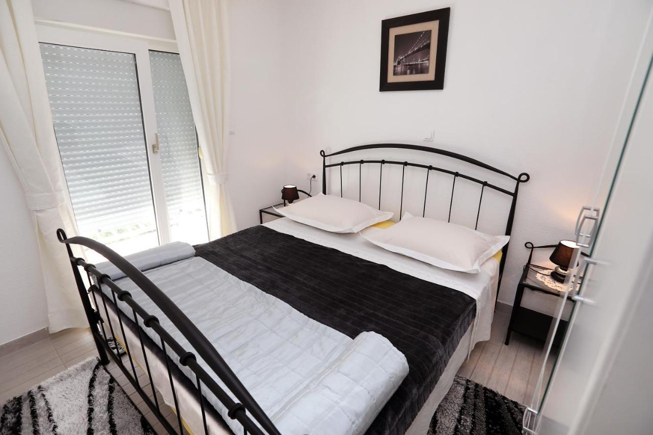 Apartments Itd Trogir Exterior photo
