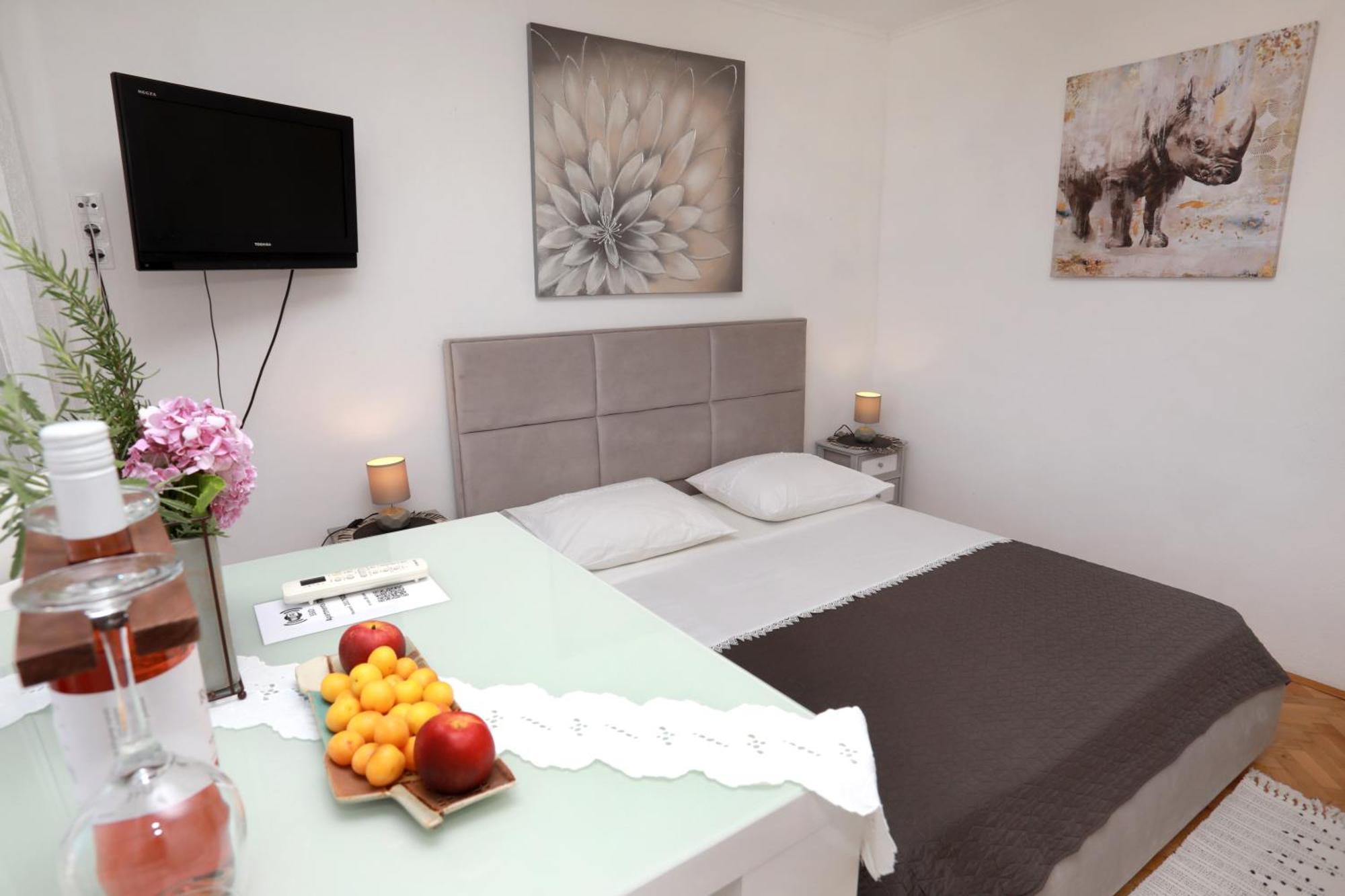 Apartments Itd Trogir Exterior photo